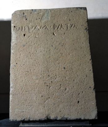 Cippo di Neuna fata